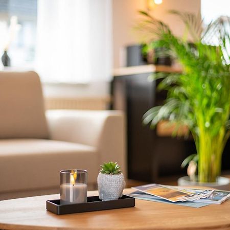 Harmony: Edersee Apartment - Sperrmauer - Lounge Luaran gambar