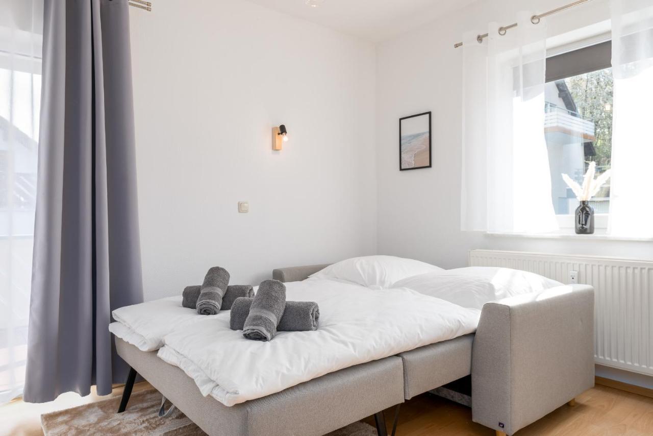 Harmony: Edersee Apartment - Sperrmauer - Lounge Luaran gambar