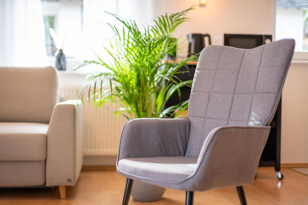 Harmony: Edersee Apartment - Sperrmauer - Lounge Luaran gambar